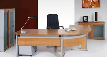 Aura desks product line